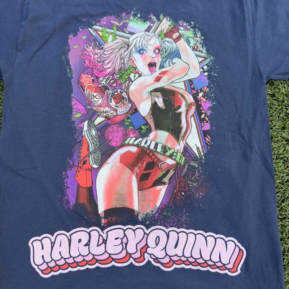 Harley Quinn Graphic Tee - Picture 2 of 3